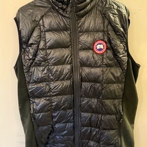 Canada Goose Men's XL Black Puffer Hybridge Lite Vest